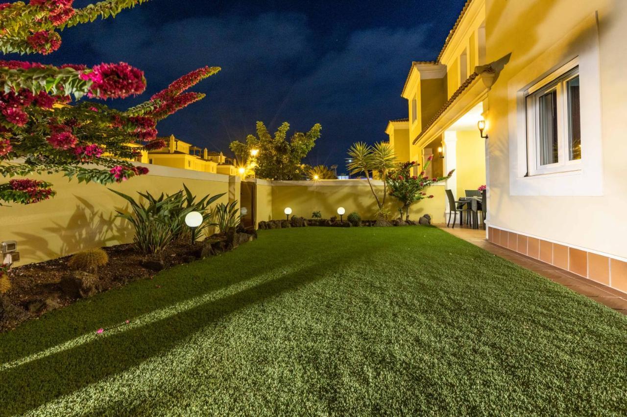 Villa Ottavio Golden Park Corralejo Exterior photo